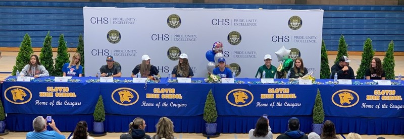 Students Signing Athletic Letters of Intent